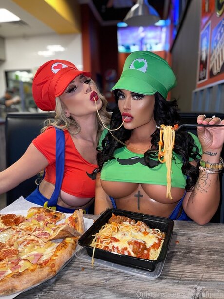 Claudiafijalfit star du porno gratuite photo