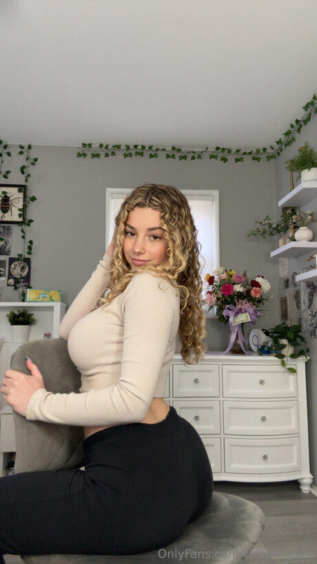 Kirapregiato actrice nue photo