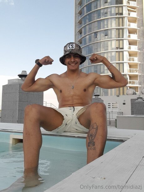 Tomidiazj actrice de nus photo