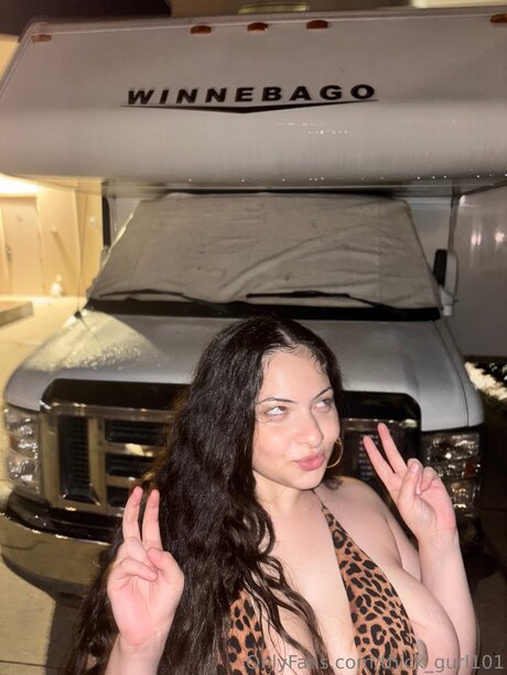 Thick Gurl101 star du porno érotique des photos