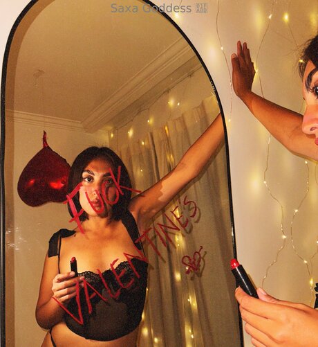 Khaleesisaxa modèle artistique photo