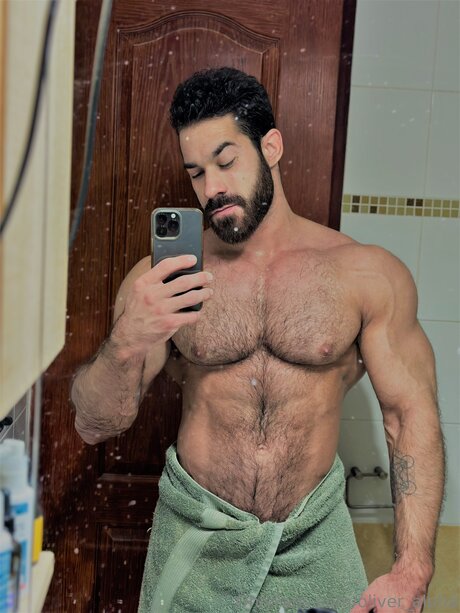 Oliver Alpha modèle de sexe photos