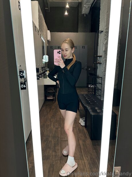 Kkate Candy star du porno exclusive archive