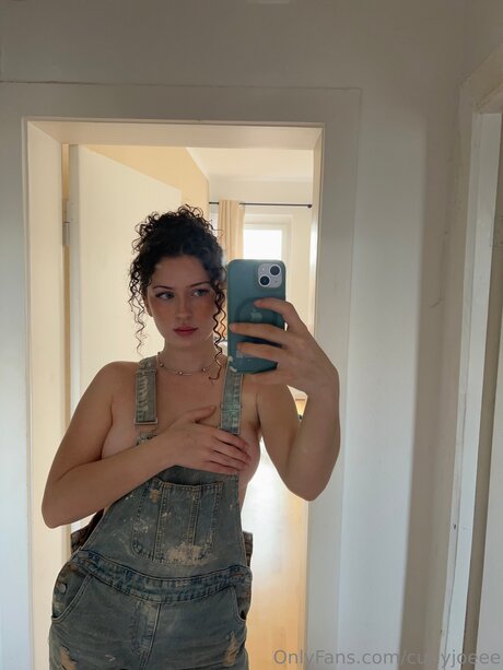 Curlyjoeee star du porno parfaite galeries