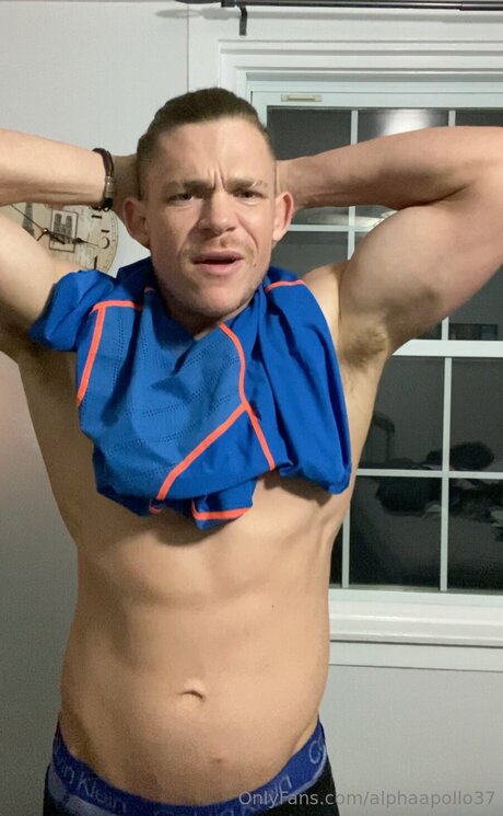 Alphaapollo37 top star photo