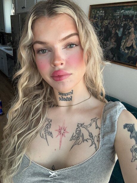 Sirenpain actrice adulte galeries