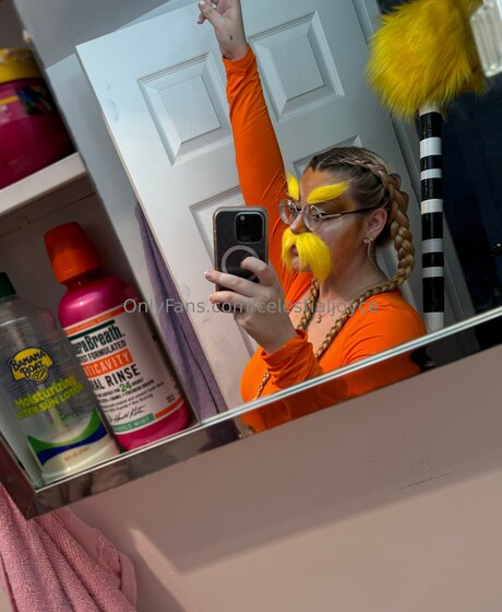 Celestialjoyce modèle sympa img