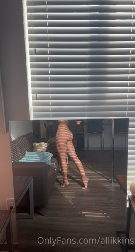 Allikkins_ star du porno gratuit galerie