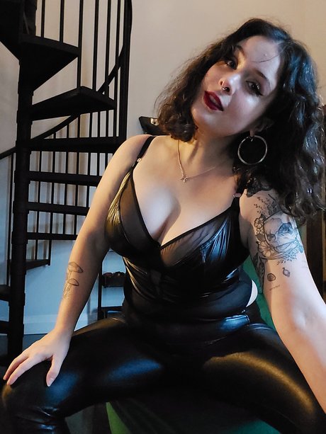 Alpha goddess aurora art star du porno des photos