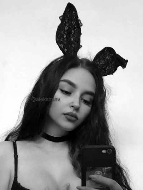 Aleksmlnv jolie étoile collection