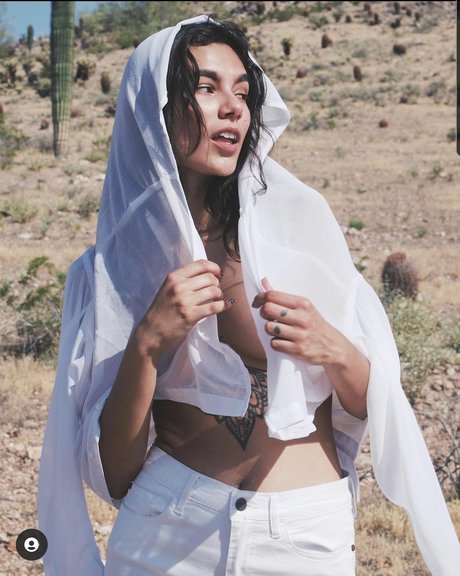 Brianna Itshades modèle pornographique img