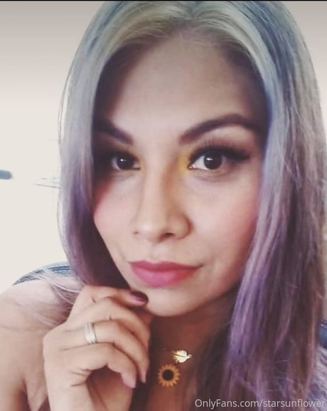 Lizbeth Martinez_ nus étoiles archive