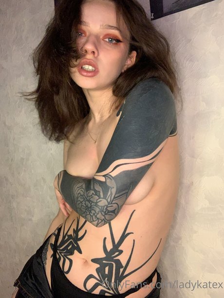 Jadie The Baddie étoile exclusive images