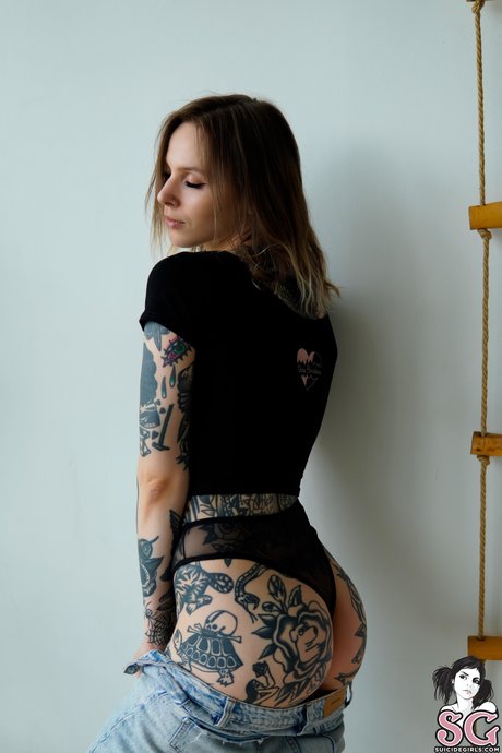 Tattooed Russian meilleur modèle photo