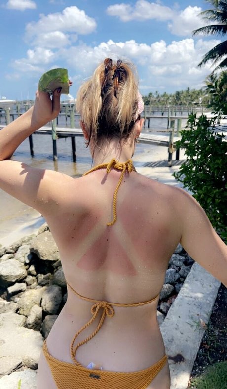 filles de larmée uniquementfans nus exclusifs archive