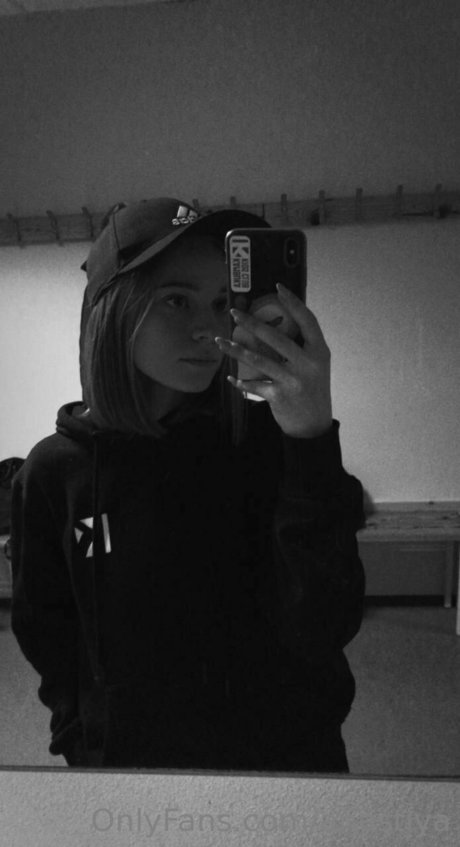 Anastiya nus étoiles galeries