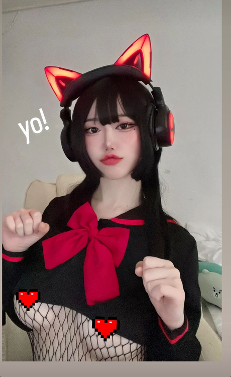 Evawishx_ modèle sexy archive