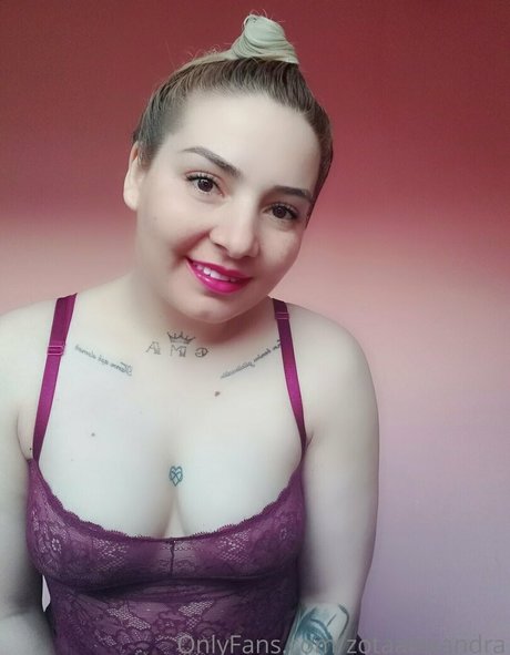 zotaalexandra modèle érotique galerie