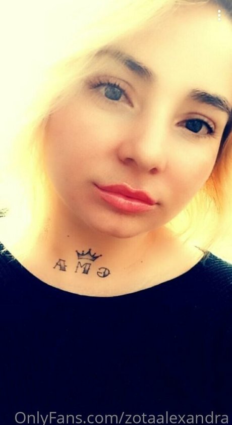 zotaalexandra modèle adulte images