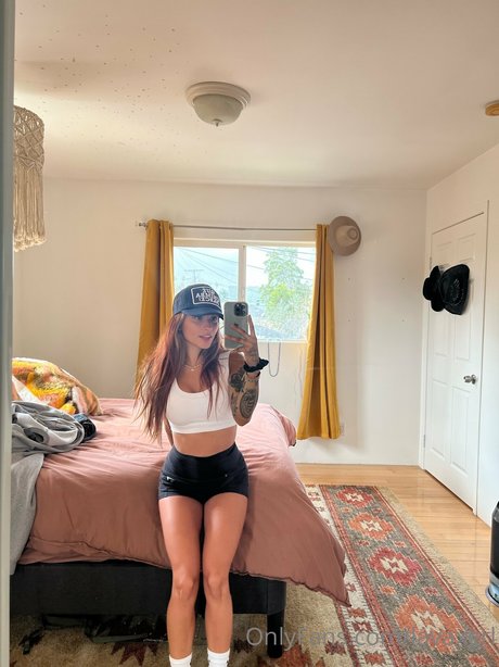 Lavagrll Lavaxgrll star exclusive collection