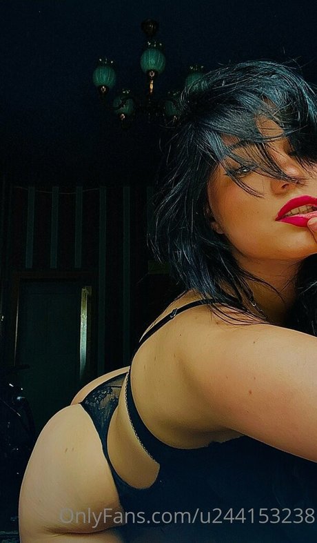 Zhanette actrice nue photos