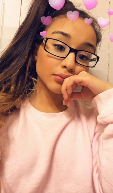 Alahnaly star du porno exclusive des photos