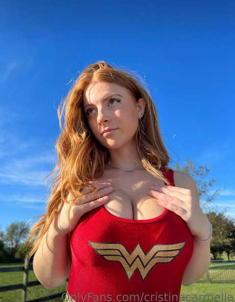 Cristina Carmella star du porno xxx collection