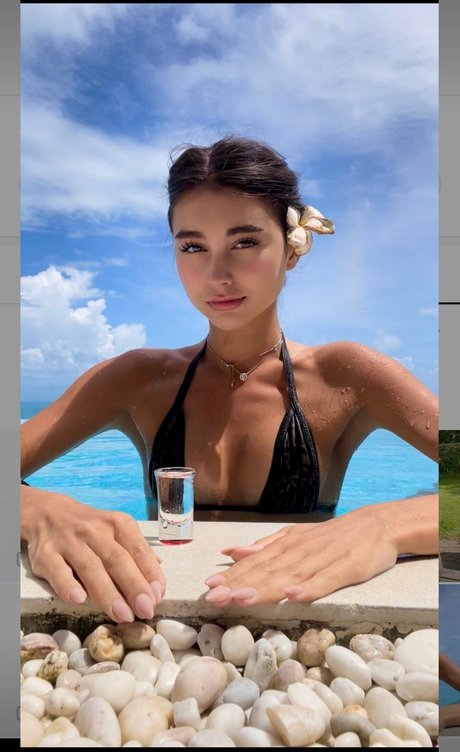 Alexybaby actrice pornographique photos