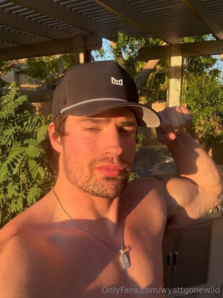 Wyattgonewild actrice pornographique galerie