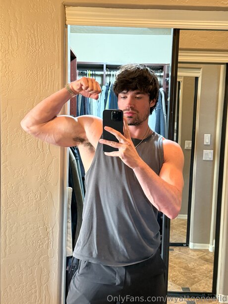 Wyattgonewild actrice galeries