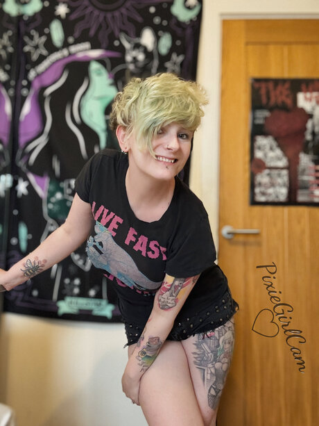 Pixiegirlcam modèle joli photo