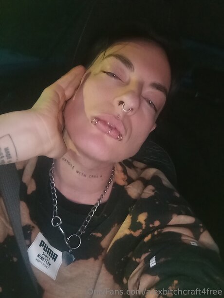 Alexbitchcraft4free top star image