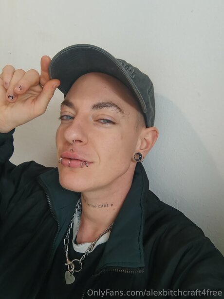 Alexbitchcraft4free belle star du porno des photos