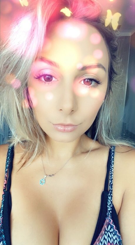 Mariah Leonne étoile de haute qualité galerie