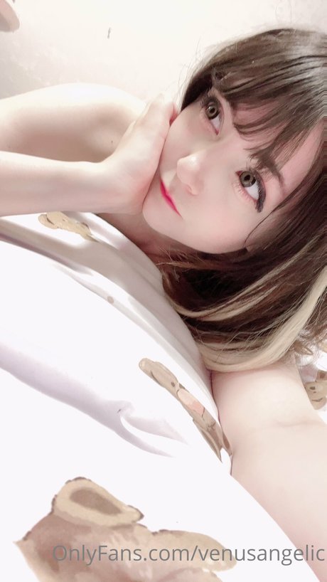 Venus Angelic actrice pornographique photo