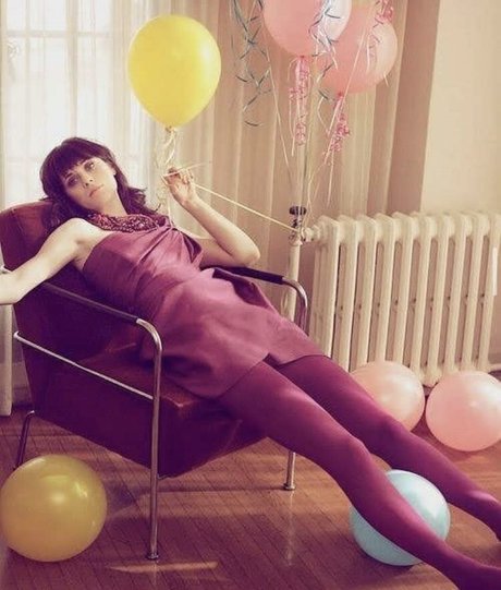 Zooey Deschanel actrice pornographique des photos