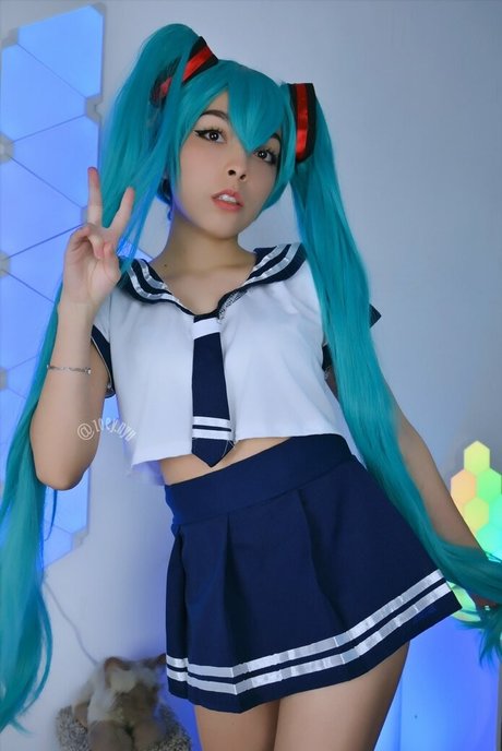 zoey nyu modèle artistique collection