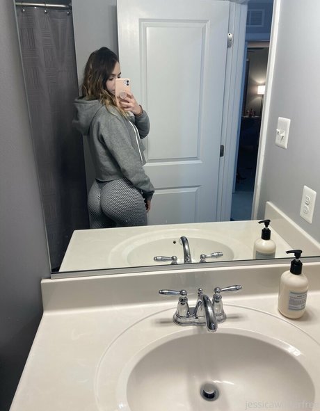 zoeywilderfree modèles nus img