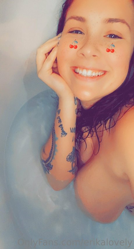 Erikalovely modèle sexy photos