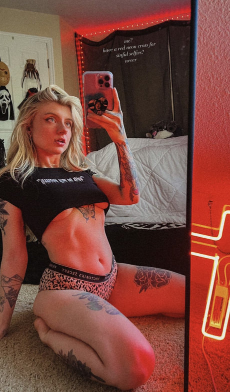 Imsadspice Extrasadspice star du porno parfaite photos