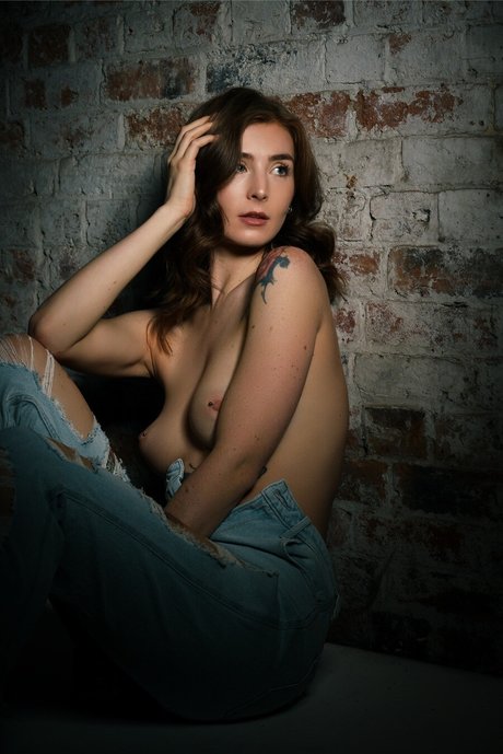 Katie Cooper modèle artistique photo