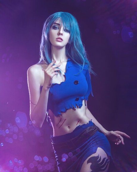 Nelly Laufeyson nus star du porno photos