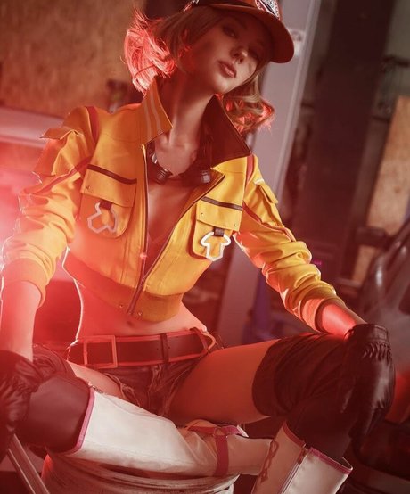 Nelly Laufeyson étoile adulte des photos