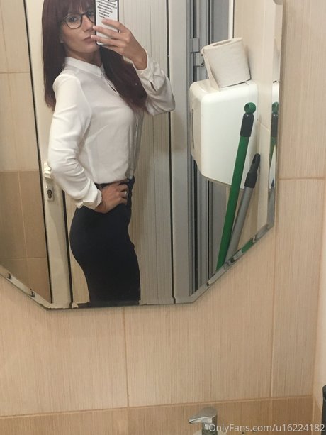 Radosveta modèle joli collection