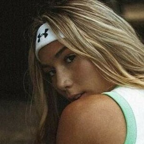 nu dété onlyfans sexy belle image