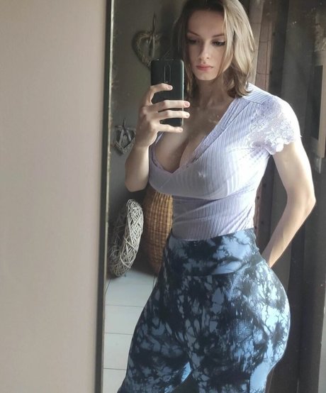 Zoepcbh star du porno en haute qualité images