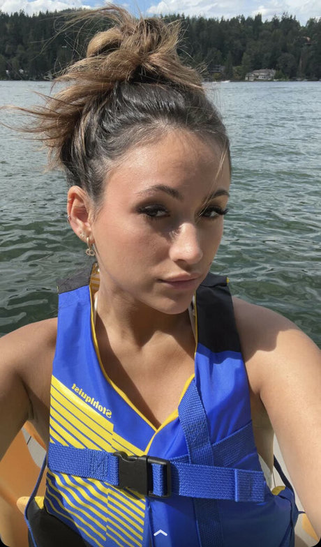 Zoe Ferguson modèle de sexe archive