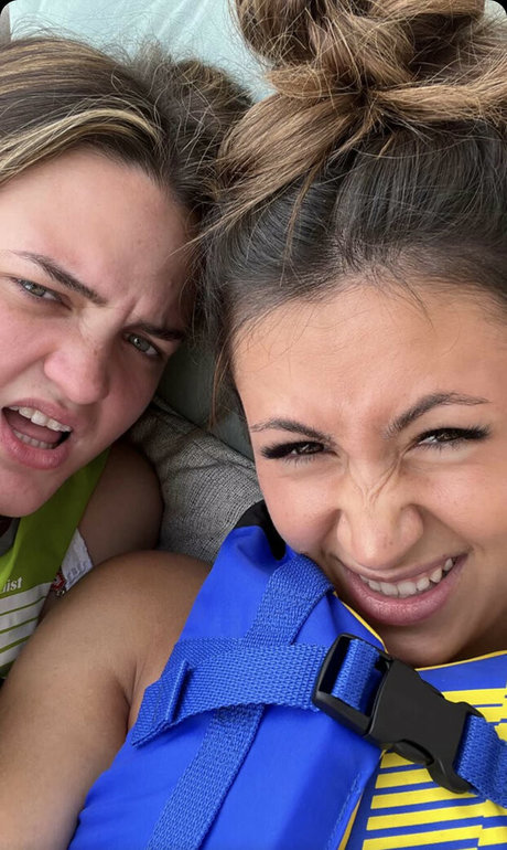 Zoe Ferguson actrice chaude archive