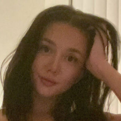 Zoe Bustard modèle parfait galeries