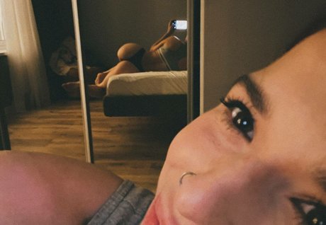 shulyyyyyy star du sexe images